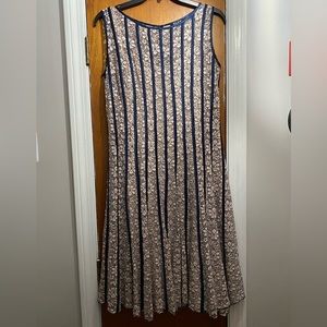 Lace women’s dress - nude and navy blue